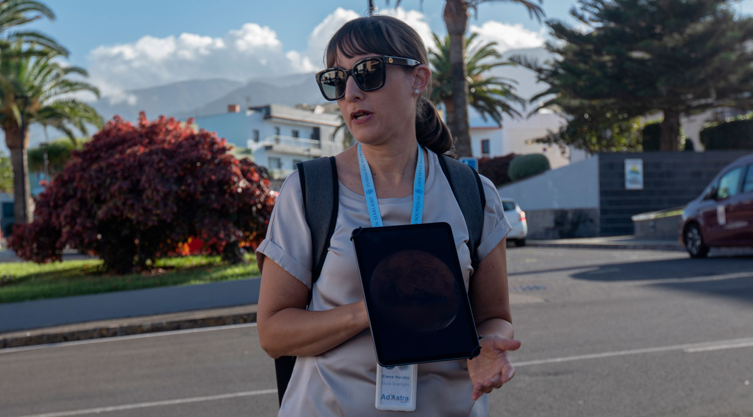 Un viaje por el Sistema Solar, a escala humana